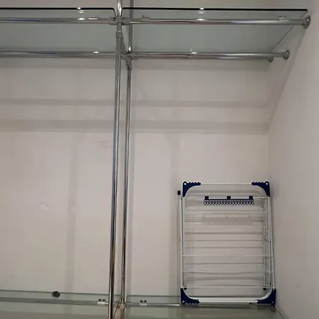 Elegance 1 Bedroom Retreat In Centre