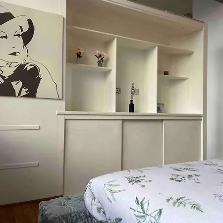 Elegance 1 Bedroom Retreat In Centre *