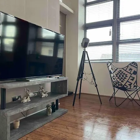 Elegance 1 Bedroom Retreat In Centre דירה